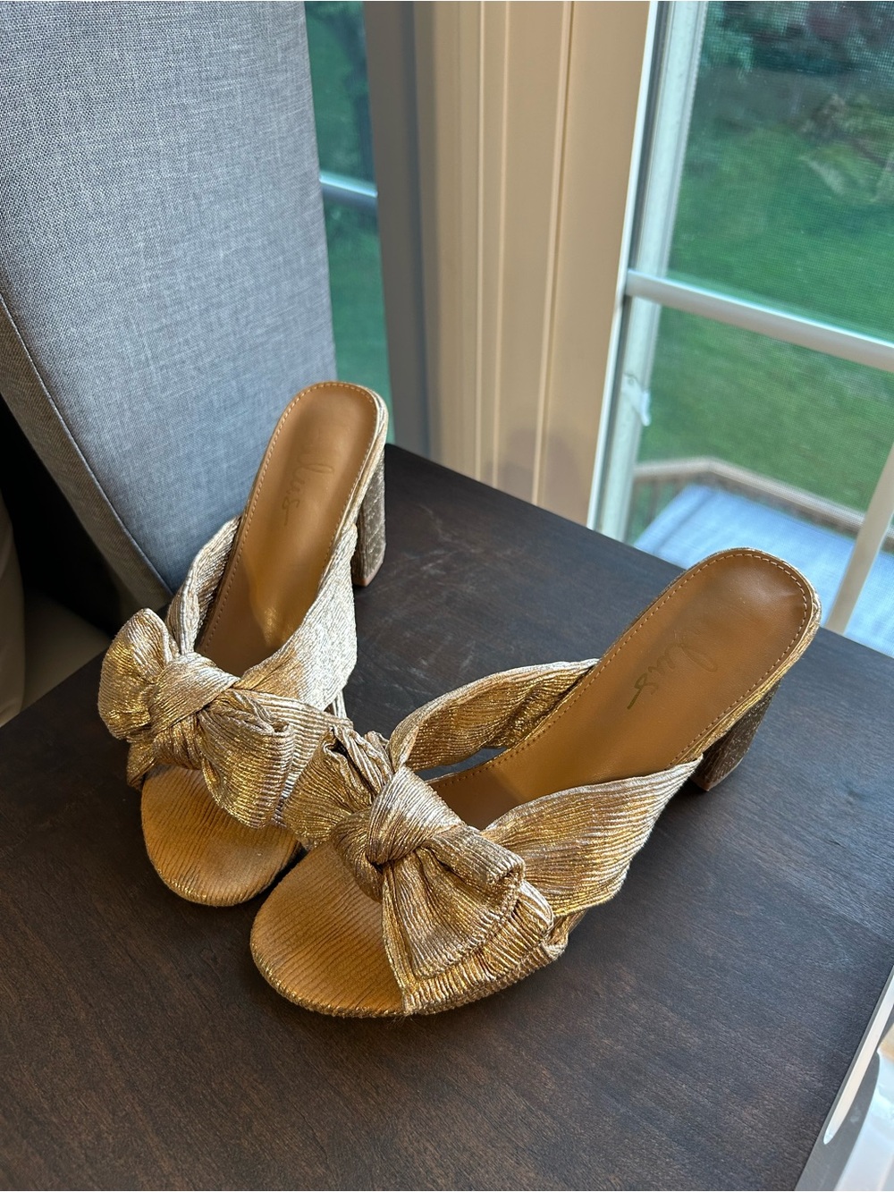 Lulu's (Loeffler Randall Lookalike) Metallic Gold Bow-Front Block Heel Mules